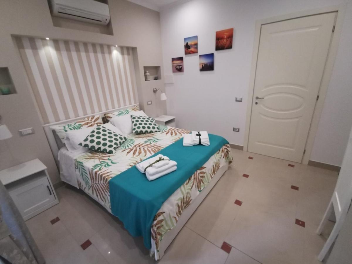 Bed and Breakfast Le Stanze Di Eli E Gio Castellammare di Stabia Exterior foto