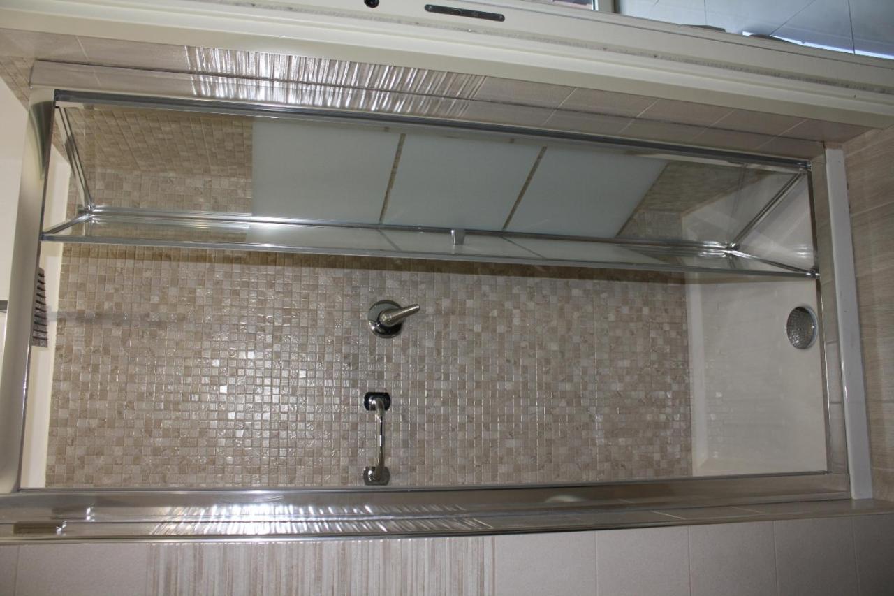 Bed and Breakfast Le Stanze Di Eli E Gio Castellammare di Stabia Exterior foto