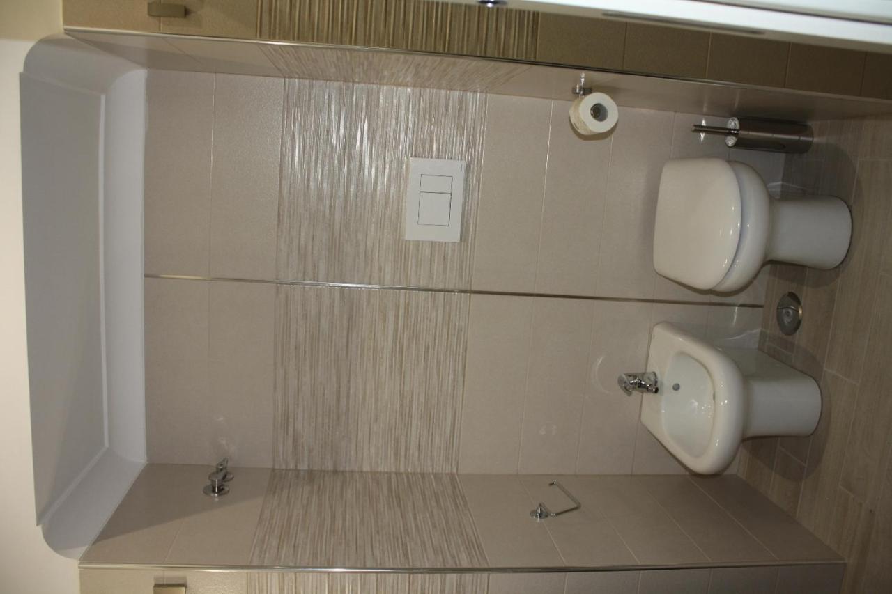 Bed and Breakfast Le Stanze Di Eli E Gio Castellammare di Stabia Exterior foto